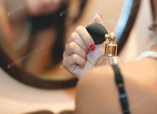 Comparaison pratique entre l'encens et le spray textile