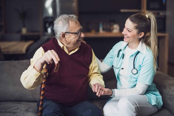 Quels sont les accessoires de l'aide soignant ?