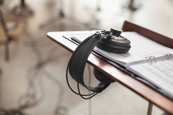 Où trouver des supports de casque de qualité ?